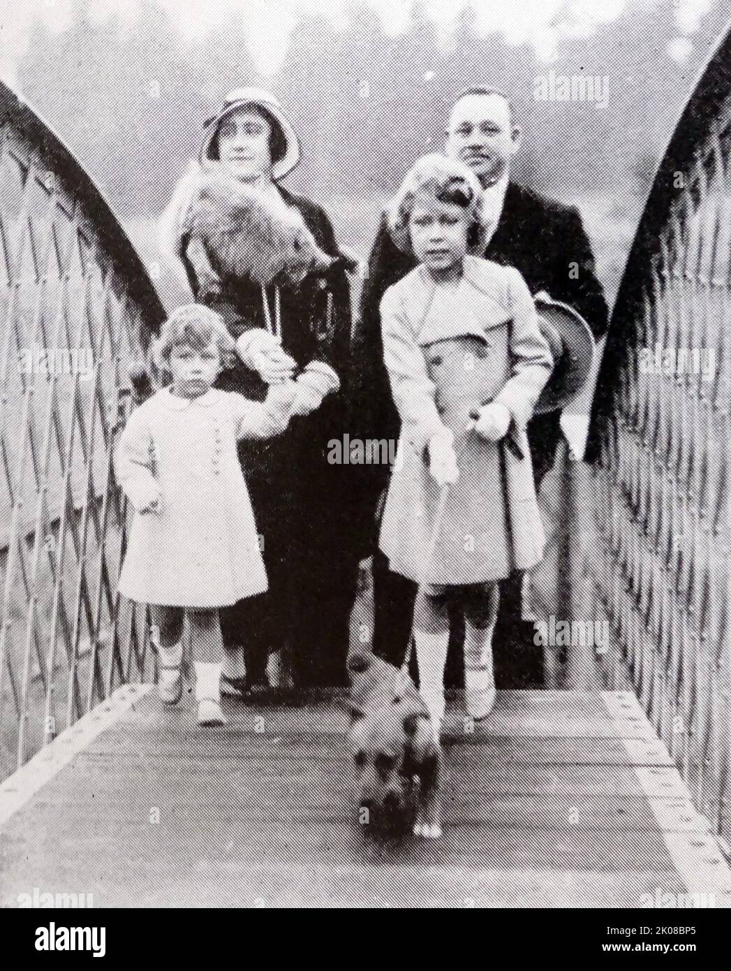 La Princesa Isabel y su madre, la Reina Isabel, y su hermana, la