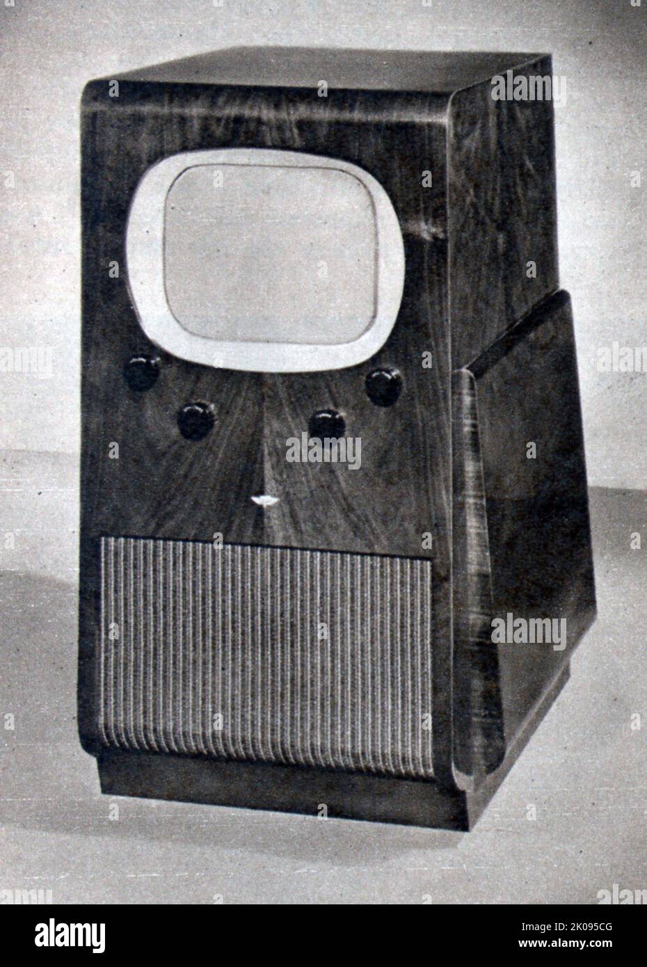 Receptor de consola de televisión con tubo de rayos catódicos de 12 pulgadas, por Kolster-Brandes. Foto de stock