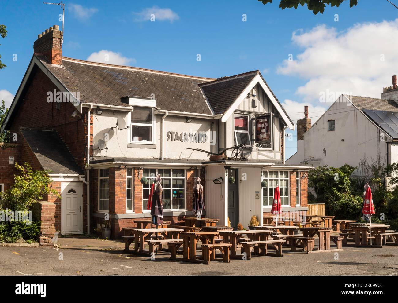 El pub y restaurante Stackyard, West Herrington, Houghton le Spring, Inglaterra, Reino Unido Foto de stock