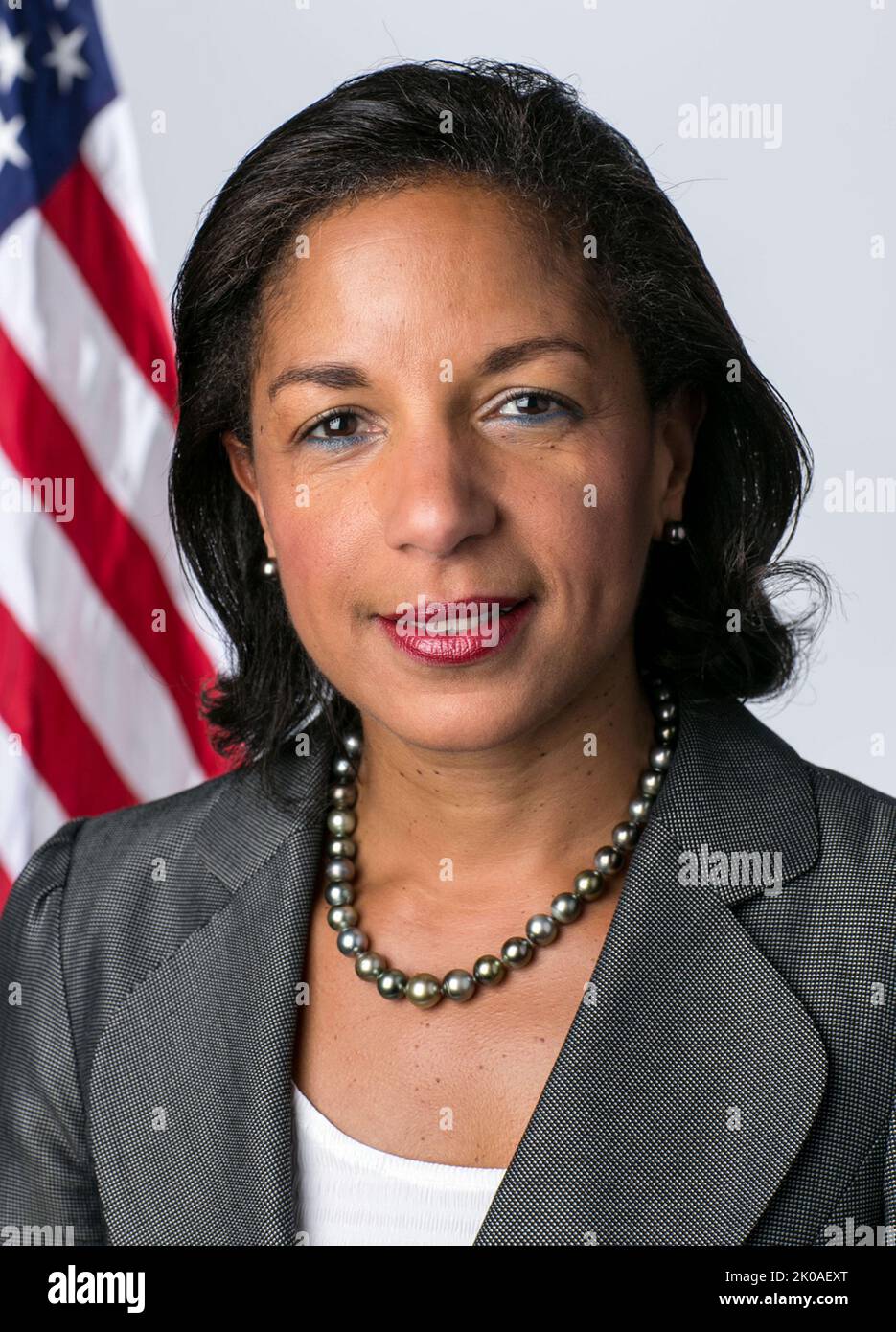 Susan Elizabeth Rice (nacida el 17 de noviembre de 1964) es una diplomática estadounidense, asesora política y funcionario público que sirve como Directora del Consejo de Política Doméstica de los Estados Unidos desde 2021. Rice, miembro del Partido Demócrata, sirvió como Embajador de los Estados Unidos en 27th ante las Naciones Unidas de 2009 a 2013 y como Asesor de Seguridad Nacional de los Estados Unidos en 24th de 2013 a 2017 Foto de stock