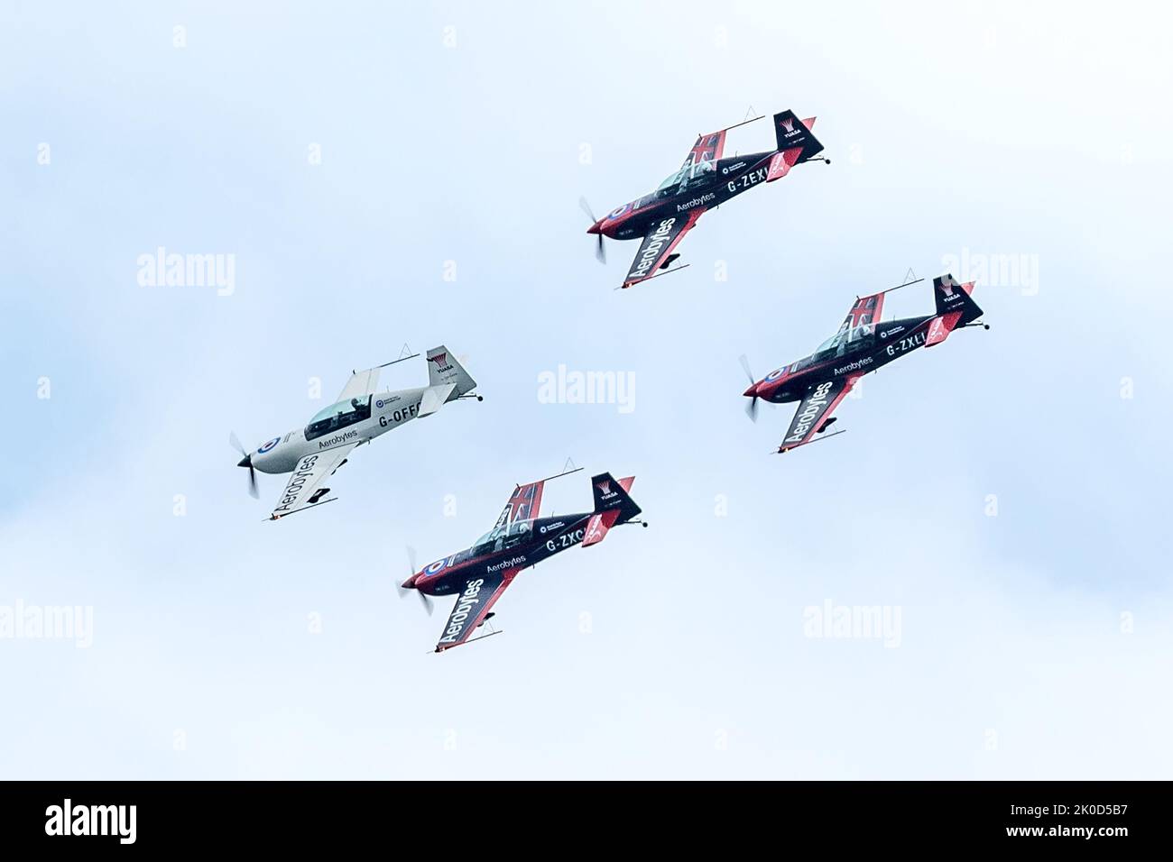 The Blades acrobatic Display Team, Bournemouth Air Show 2022, Reino Unido Foto de stock