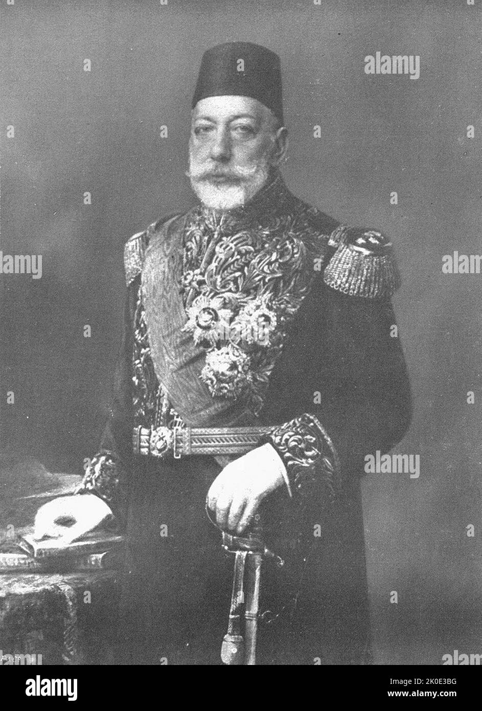 Mehmed V Resad (1844 - 1918) Sultán otomano (r. 1909-1918). Era hijo del sultán Abdulmejid I. Sucedió a su medio hermano Abdul Hamid II después del incidente del 31 de marzo. Fue sucedido por su medio hermano Mehmed VI Foto de stock
