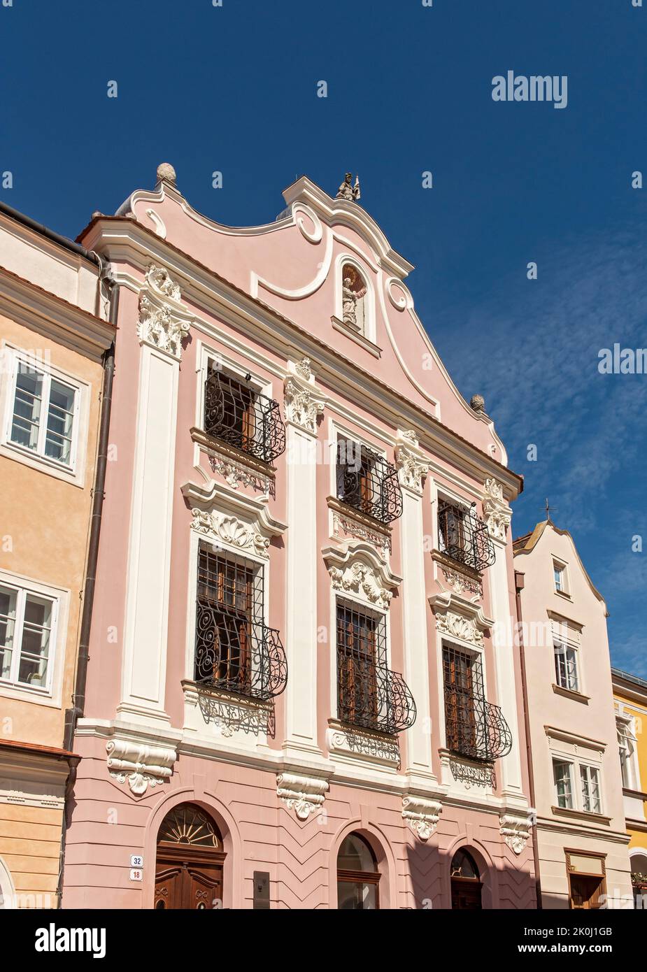 Casa adosada barroca, Mikulov, República Checa Foto de stock