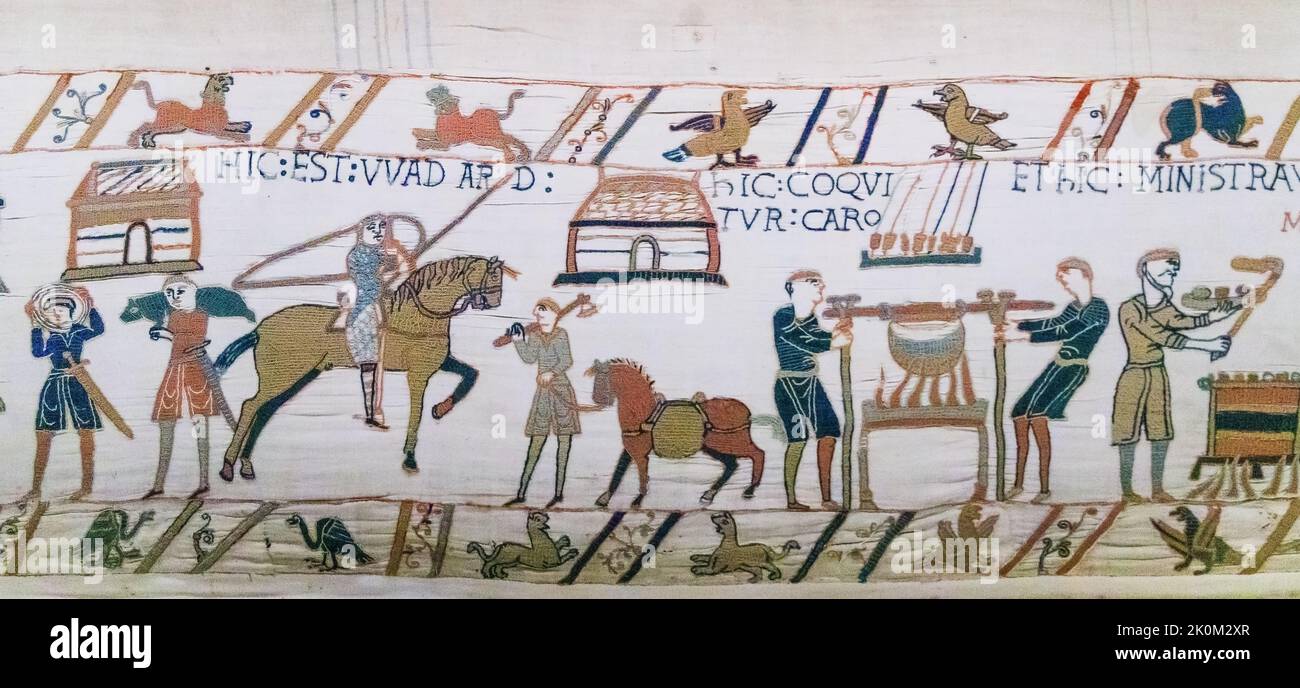 Bayeux, Normandía en el noroeste de Francia. Una escena del tapiz de Bayeux. Foto de stock
