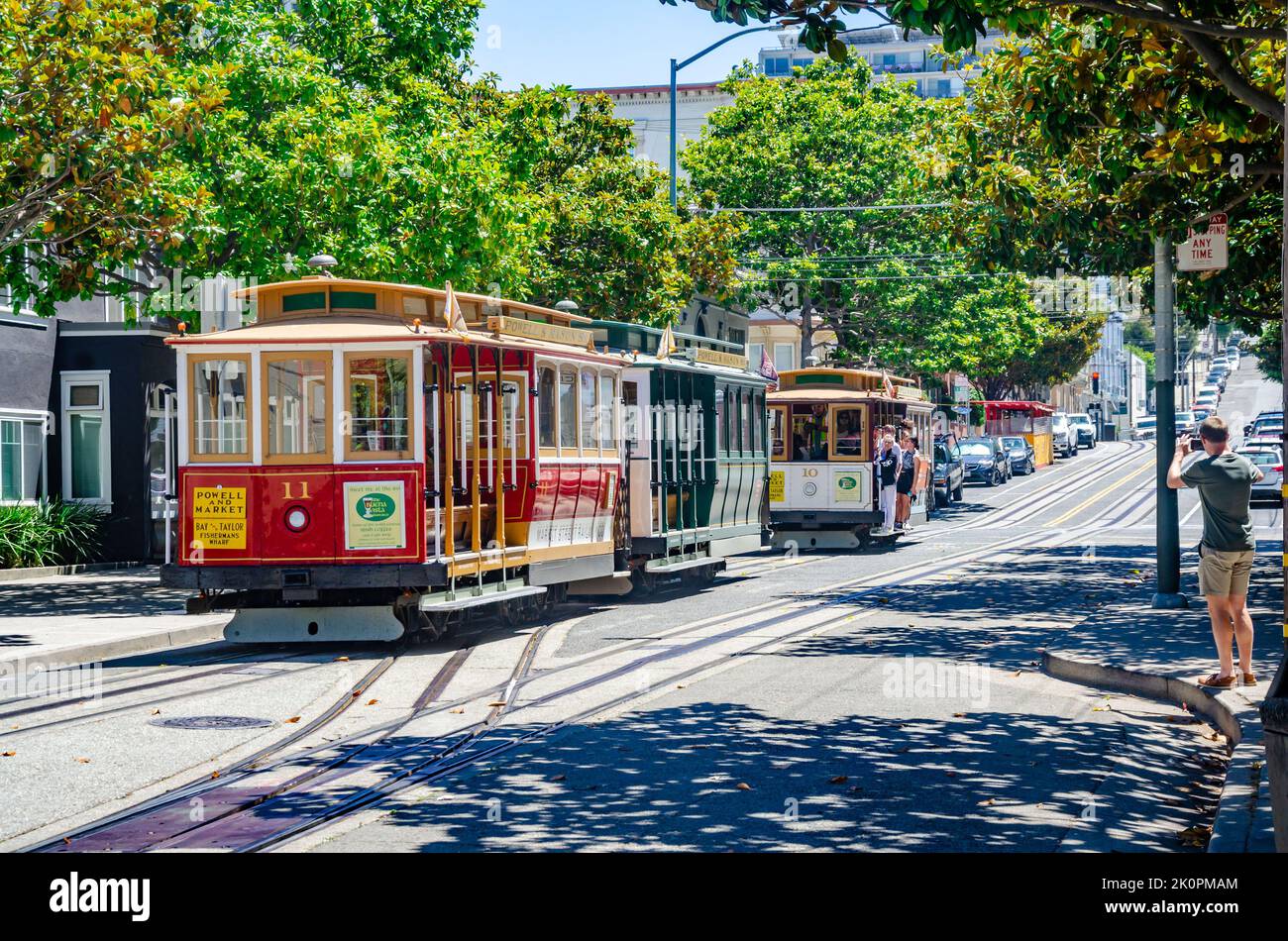 Los tranvías de Taylor Street en San Francisco, California, una