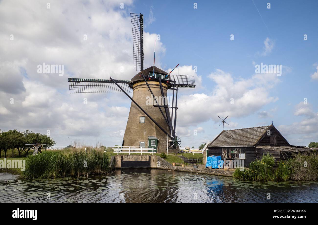 Molino de viento en Kinderdijk, Holanda, Países Bajos Foto de stock