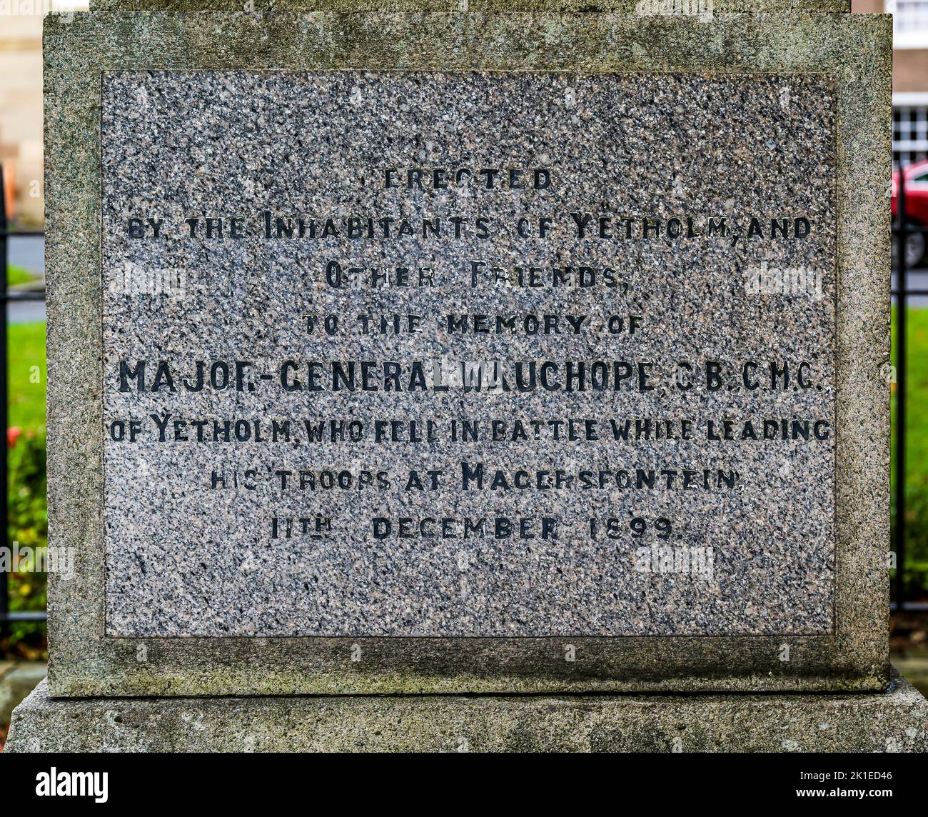 Ciudad de Yeholm, Scottish Borders, Reino Unido - un monumento al Mayor General Wauchope, muerto mientras lideraba a los hombres durante la Guerra de los Boer el 11 de diciembre de 1899 Foto de stock