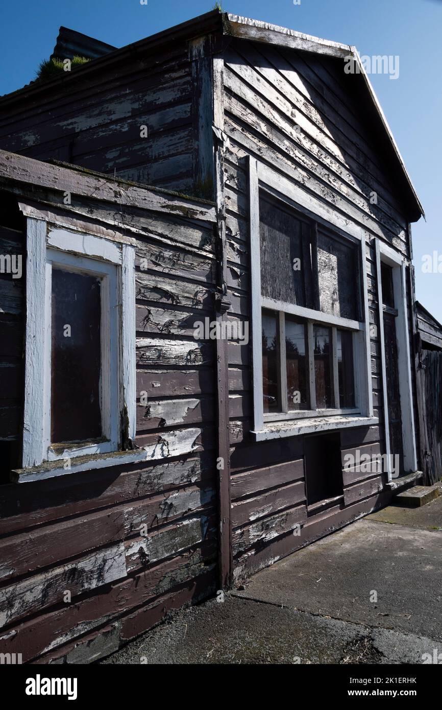 Antiguo edificio de madera, Apiti, Manawatu, Isla del Norte, Nueva Zelanda Foto de stock