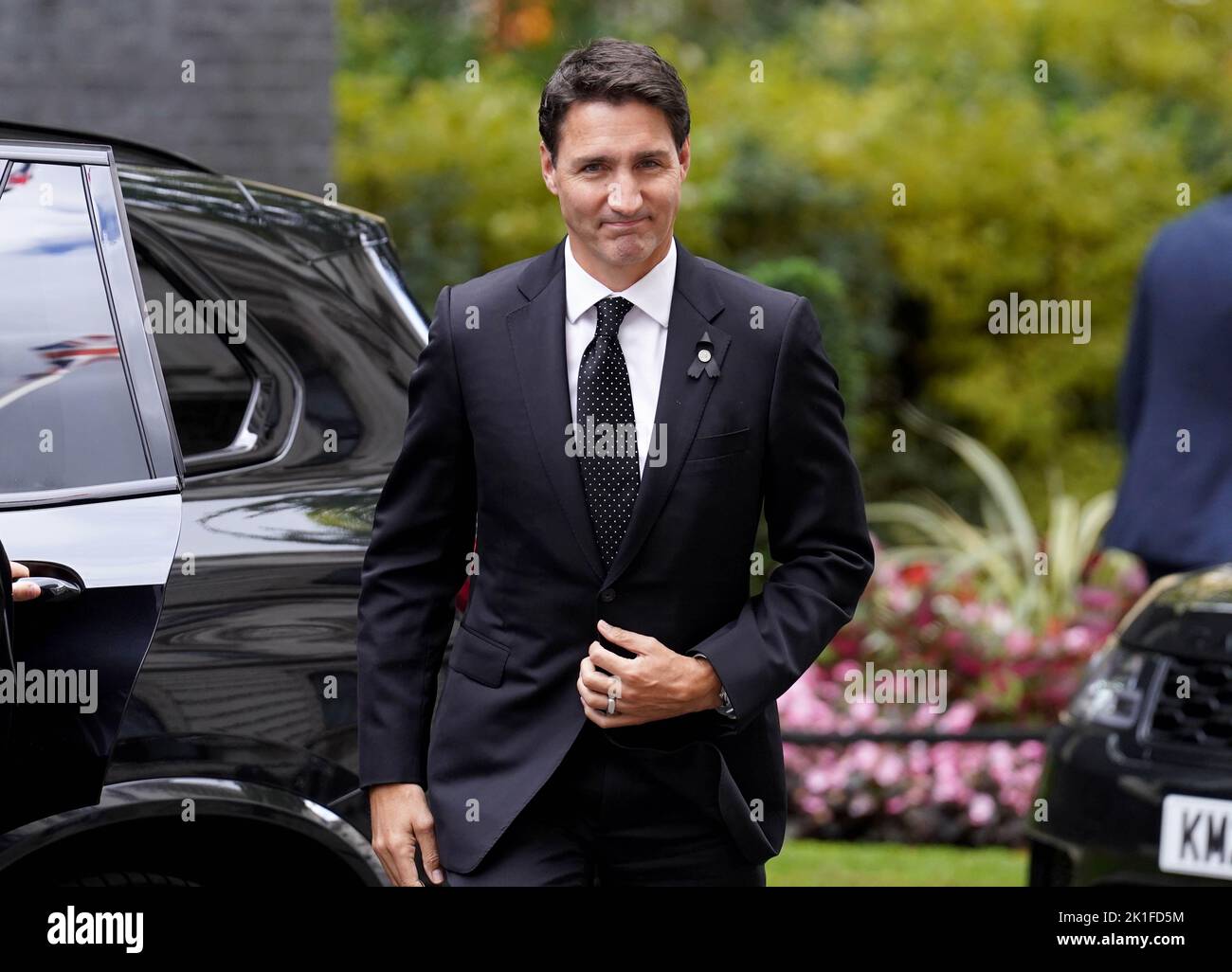 El Primer Ministro de Canadá, Justin Trudeau, llega al 10 de Downing Street en Londres, para una reunión bilateral con el Primer Ministro Liz Truss. Fecha de la foto: Domingo 18 de septiembre de 2022. Foto de stock