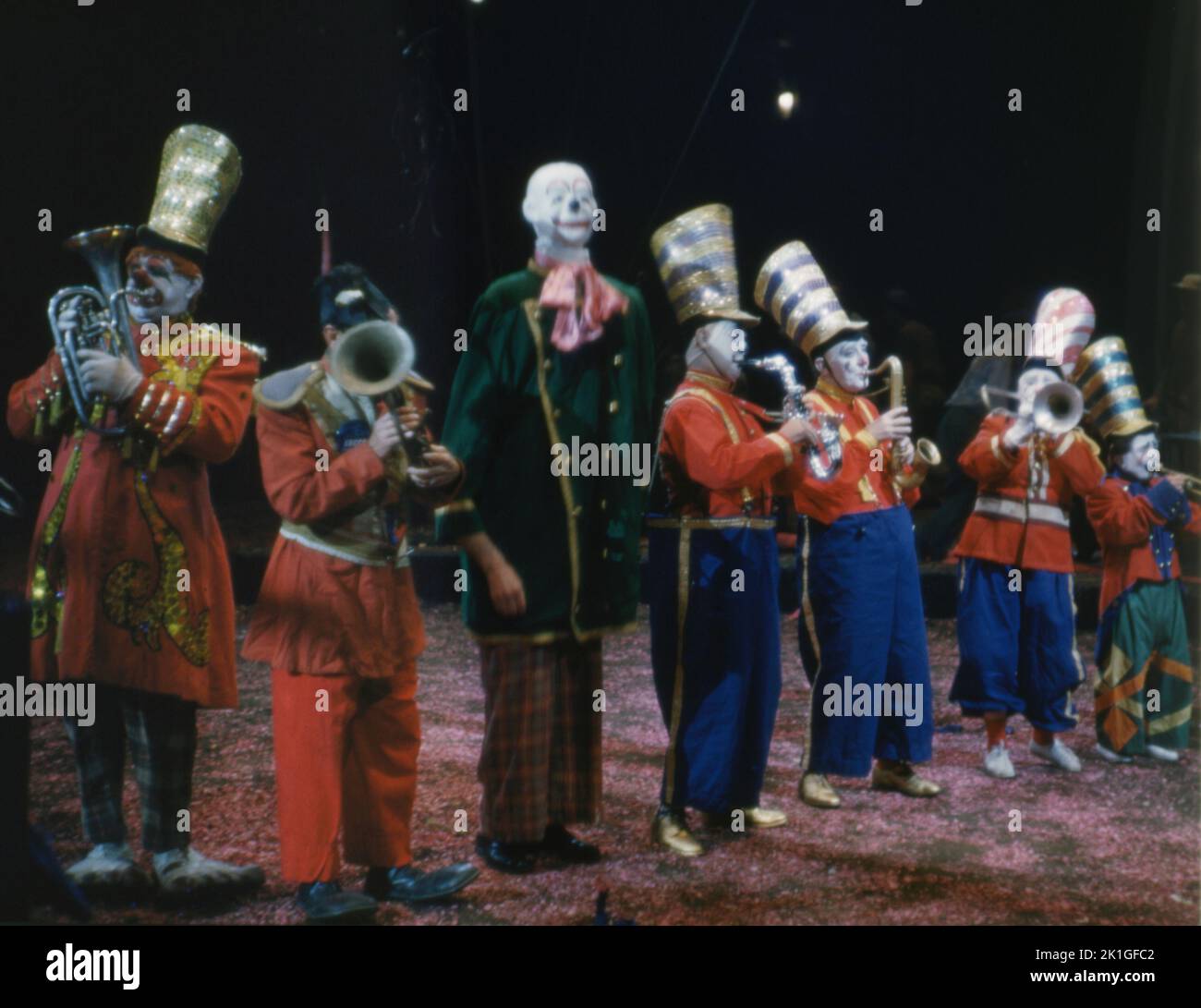 Payasos actúan en Ringling Brothers Barnum y Bailey Circus, 1954 Foto de stock