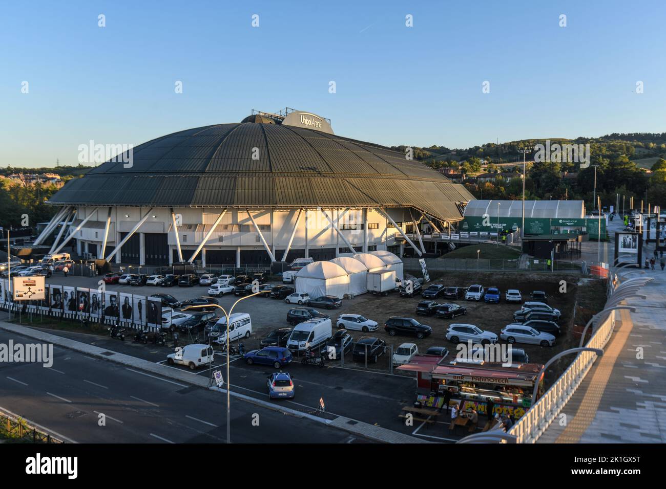 Unipol Arena, durante las finales de la Copa Davis. Bolonia, Italia Foto de stock