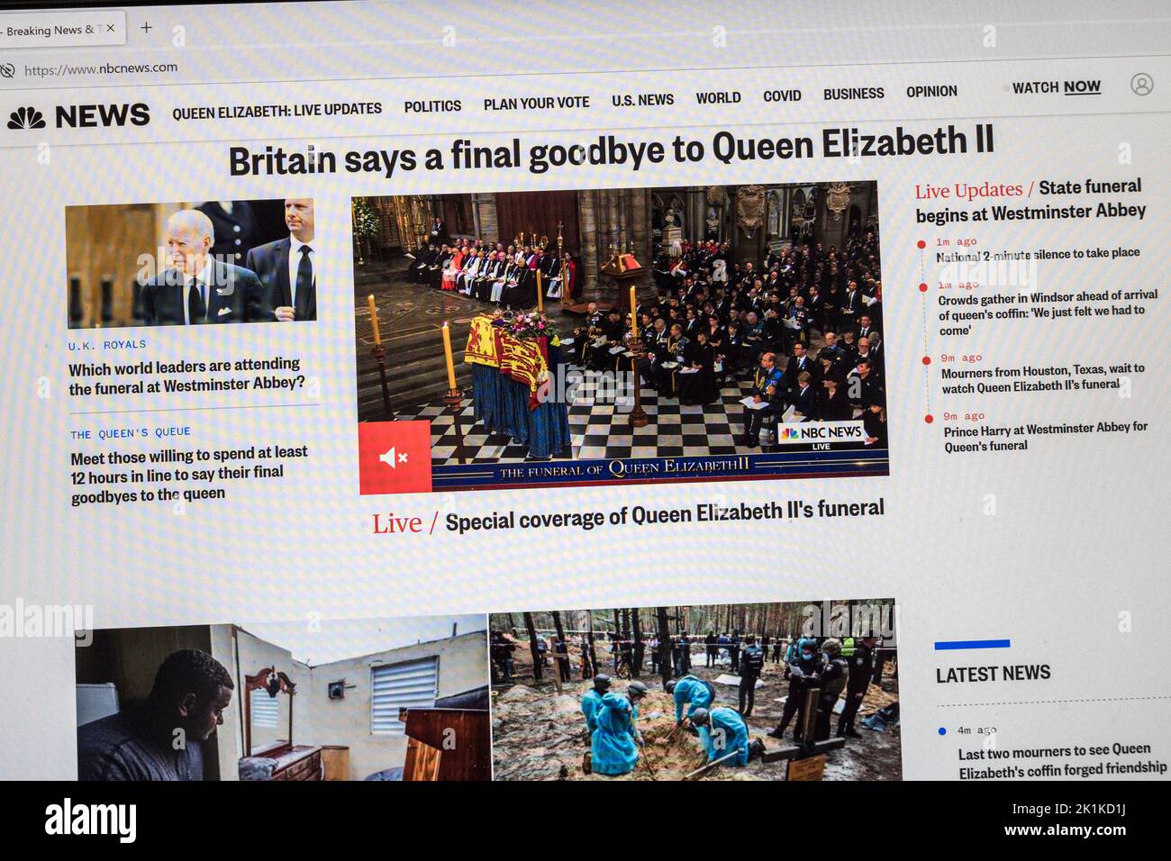 El sitio web de NBC News durante el funeral de la Reina Isabel II en Londres el 19th de septiembre de 2022. Foto de stock