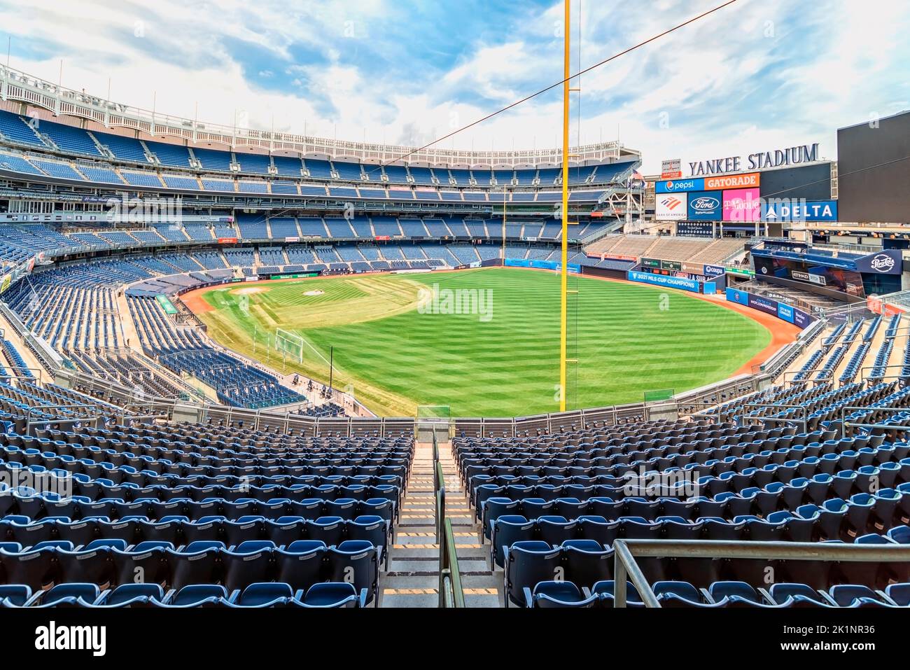 Yankee Stadium, ubicado en el Bronx, Nueva York Foto de stock