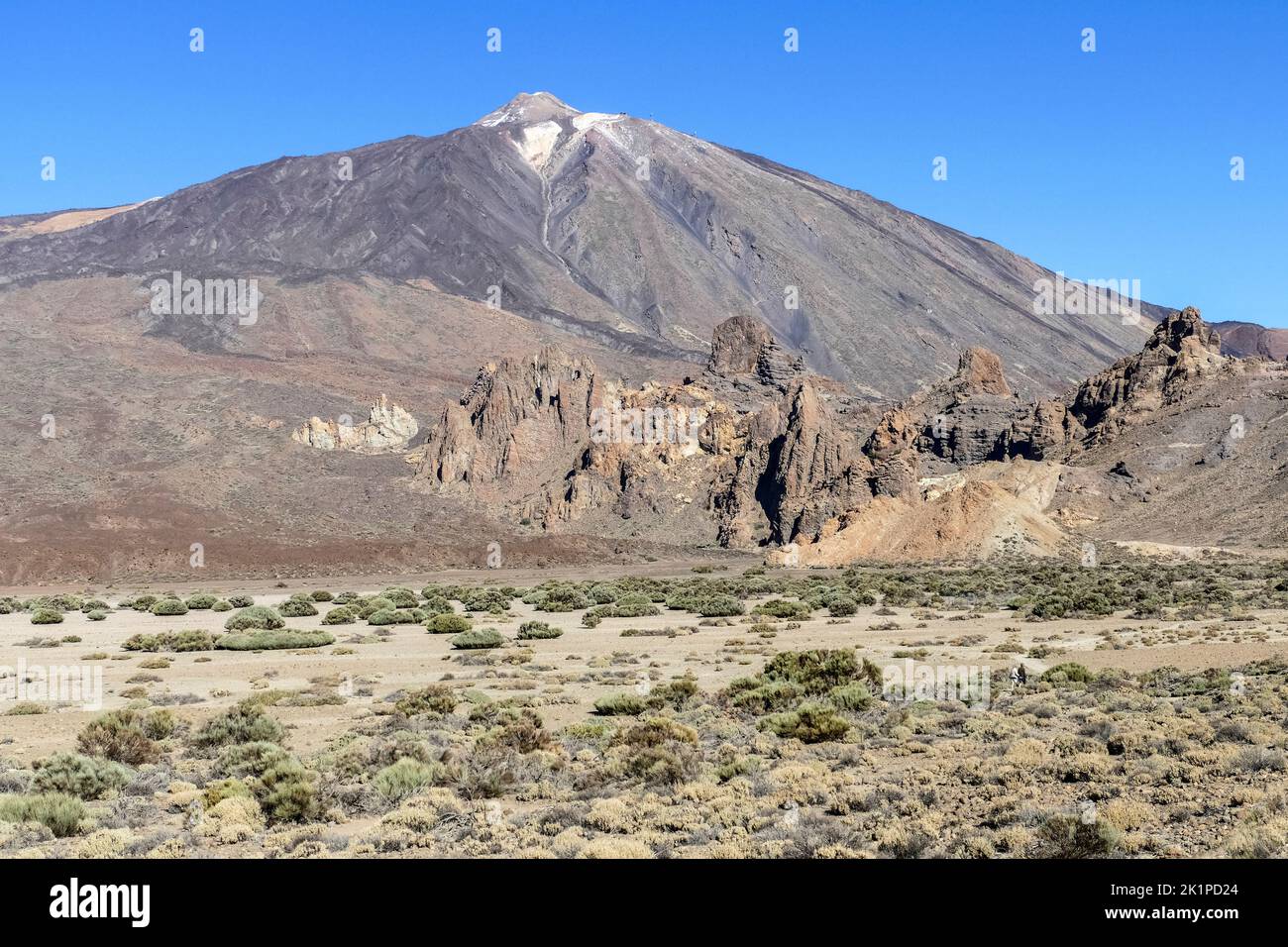 Paisaje alrededor del Pico del Teide en el Parque Nacional del Teide en Tenerife, Islas Canarias, España Foto de stock