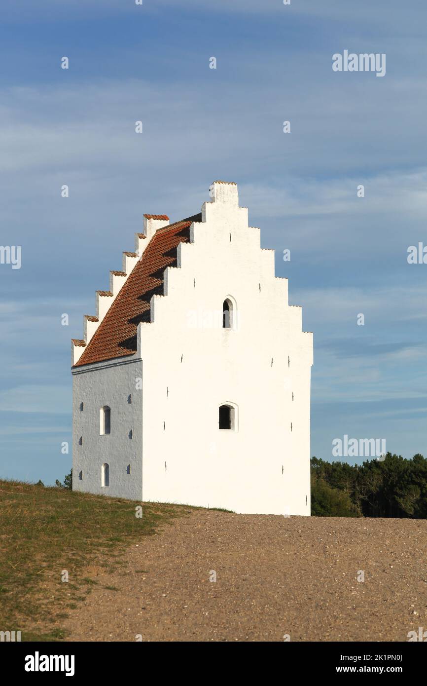 La iglesia cubierto de arena en Skagen, Dinamarca Foto de stock