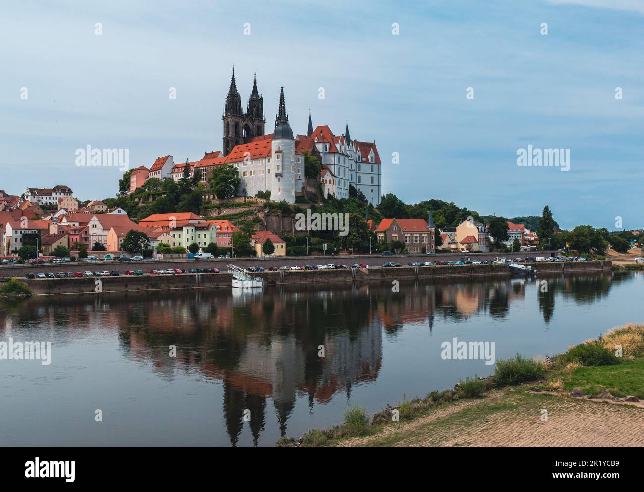 Castillo de Albrechtsburg y catedral en el río Elba en Meissen, Alemania Foto de stock