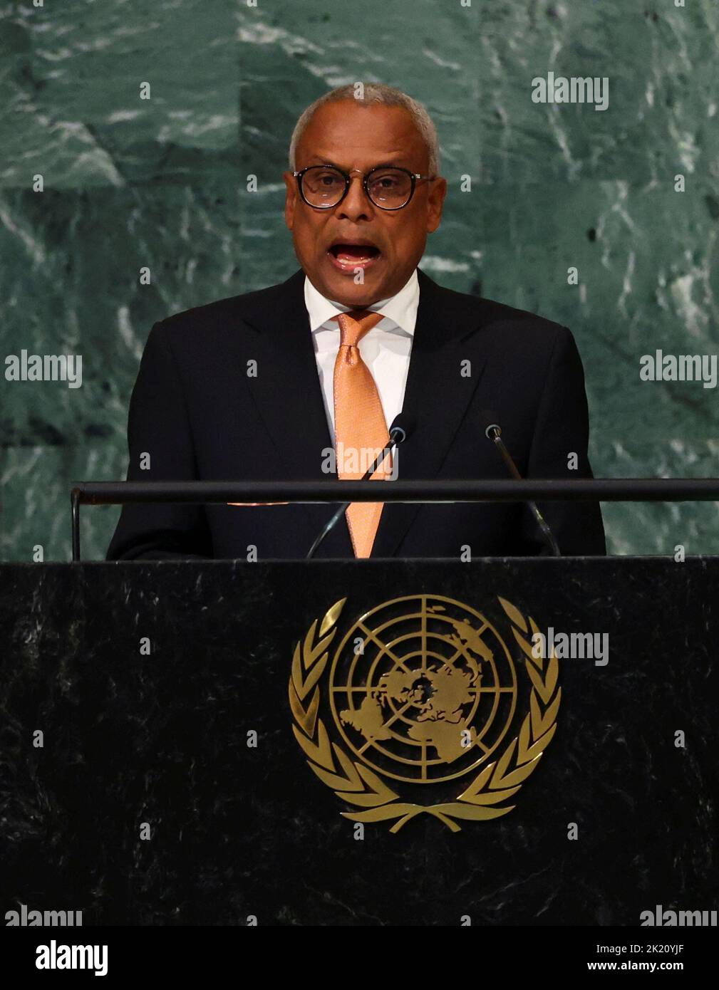 El Presidente de Cabo Verde José María Pereira Neves se dirige a la 77th Sesión de la Asamblea General de las Naciones Unidas en la Sede de las Naciones Unidas en Nueva York, EE.UU., el 21 de septiembre de 2022. REUTERS/Mike Segar Foto de stock