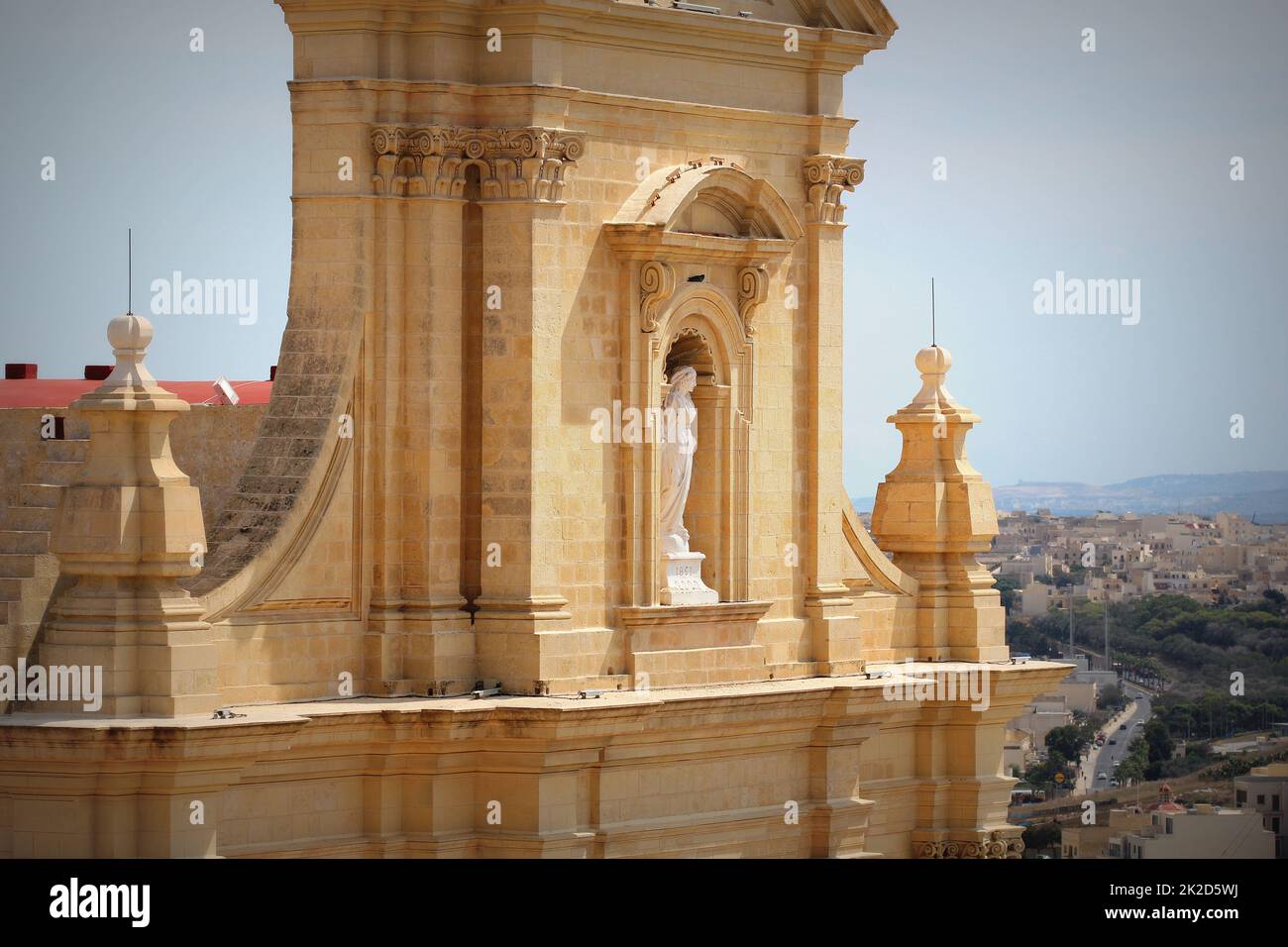 Aeriel vista de Ciudad Victoria o Rabat y fragmento de Gozo Catedral , Victoria, Gozo, Malta Foto de stock