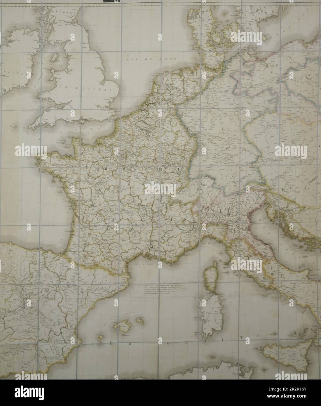 Mapa del Imperio Francés en 1812 copia personal del Emperador para su estudio topográfico Papel forrado de seda (110 x 80 cm) Una caja contiene el mapa (ver PJC03041 CHA288) Foto de stock