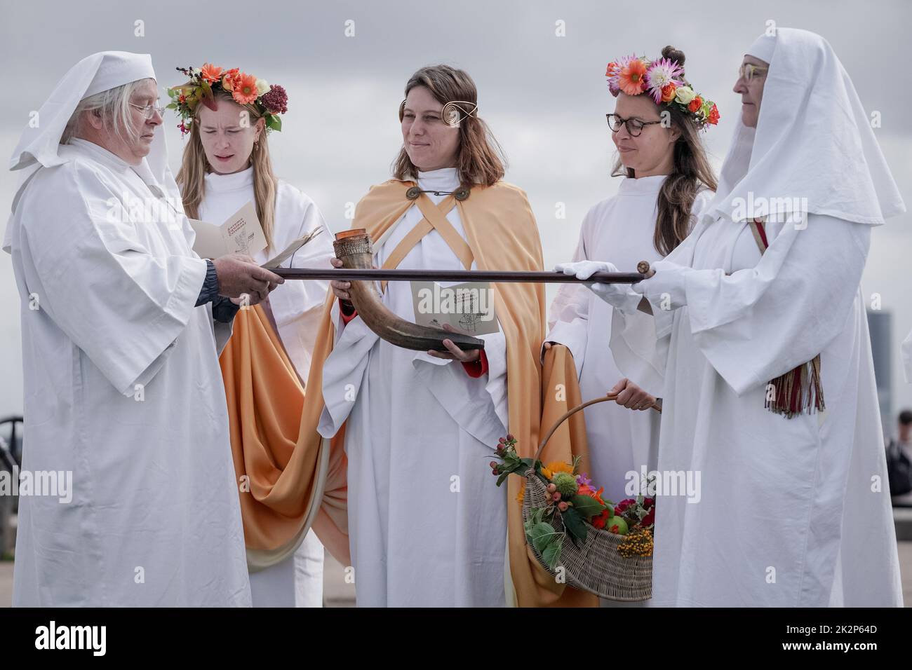 Londres, Reino Unido. 23rd de septiembre de 2022. British Druid Order celebra el equinoccio otoñal en Primrose Hill. Crédito: Guy Corbishley/Alamy Live News Foto de stock
