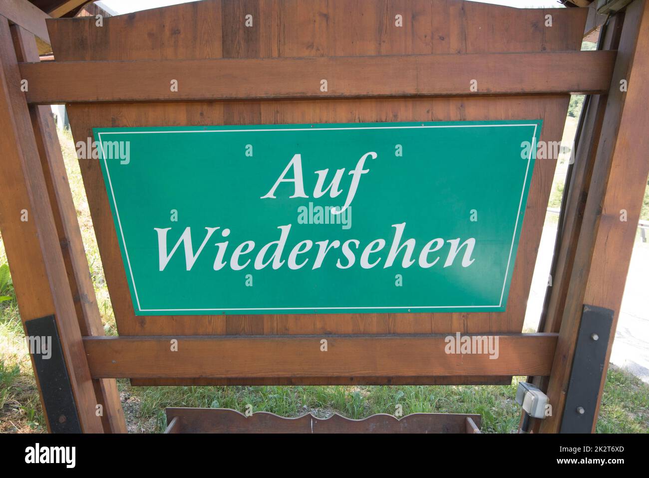 Un signo de adiós o despedida en alemán: Auf Wiedersehen Foto de stock