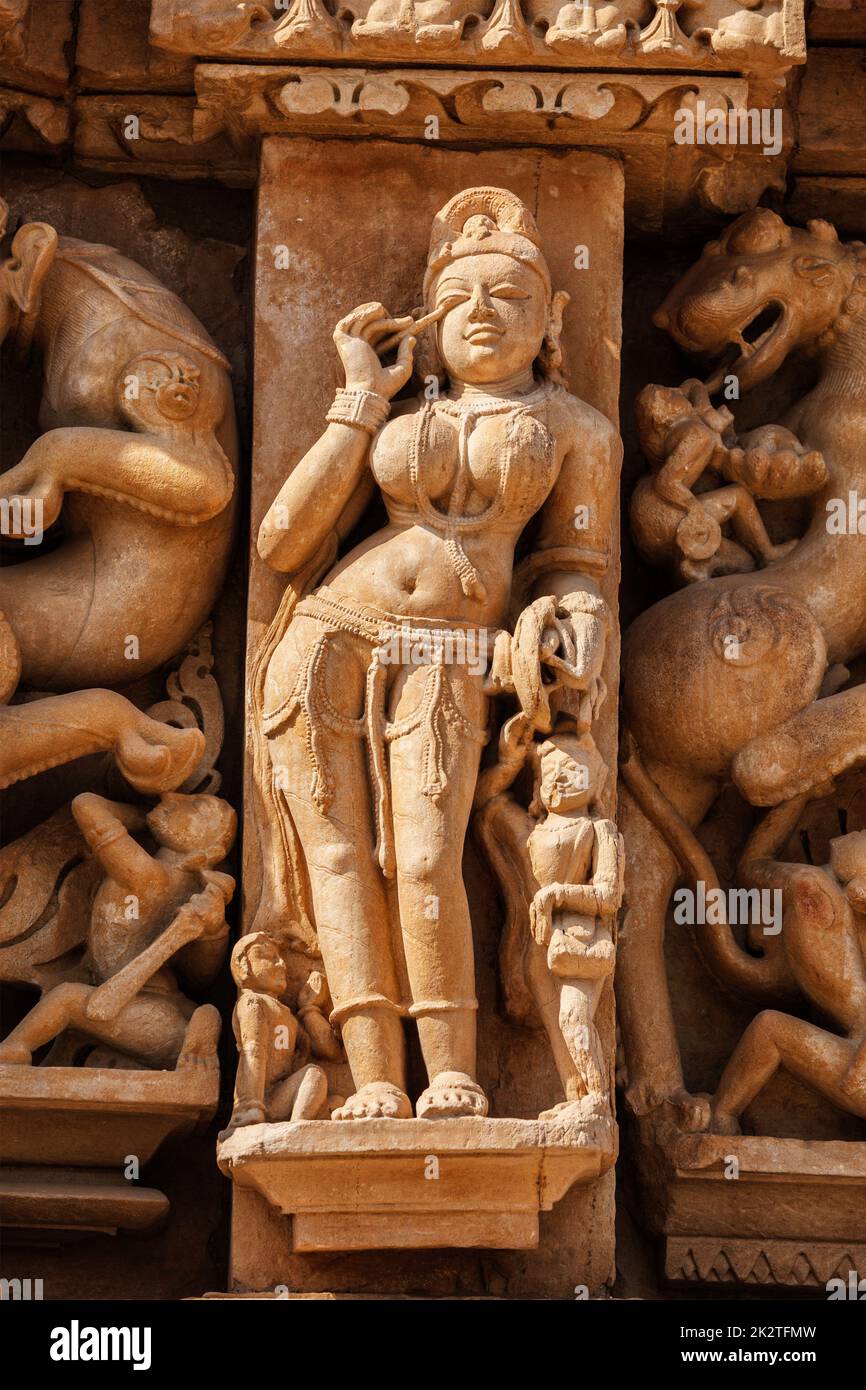 Famosas esculturas de los templos de Khajuraho, India Fotografía de