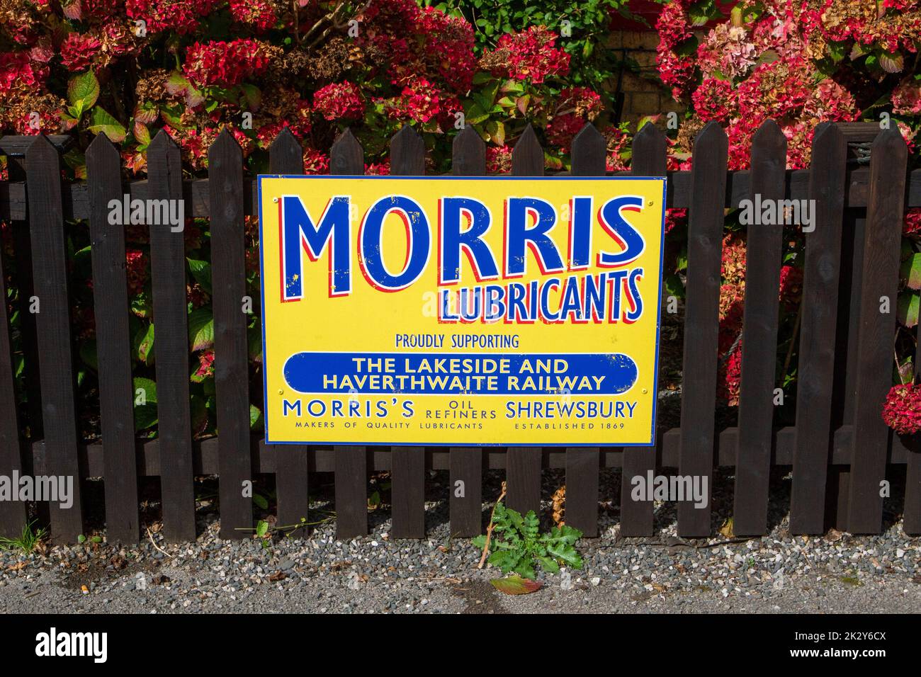 Morris Lubricants Señales de publicidad de esmalte antiguo Foto de stock