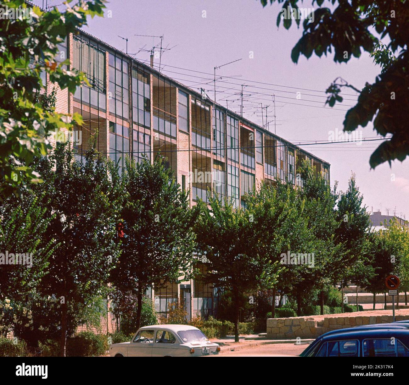 VISTA CASAS SOCIALES. Ubicación: EXTERIOR. Fuencarral. MADRID. ESPAÑA. Foto de stock
