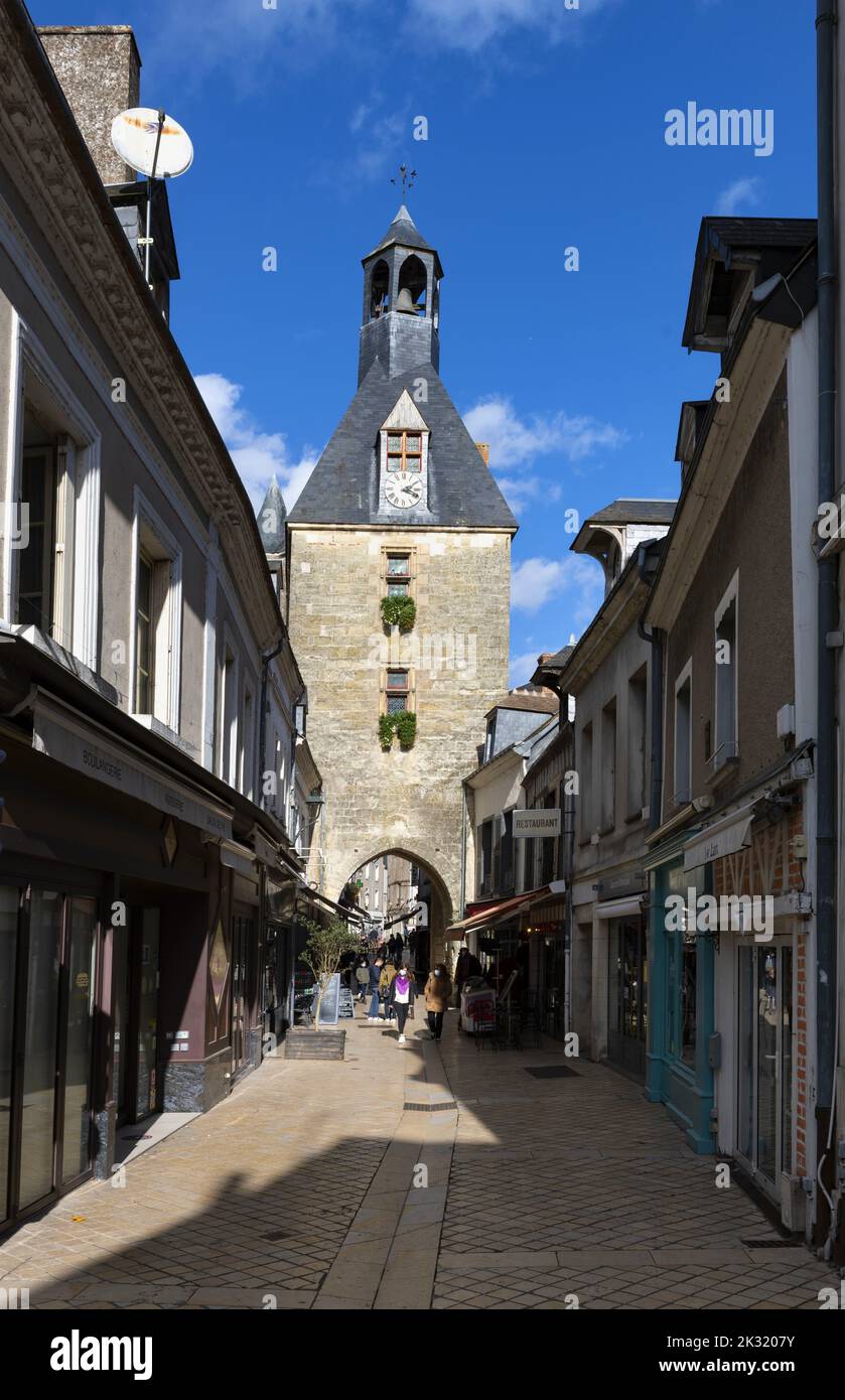 Calle estrecha en Amboise, Francia Foto de stock