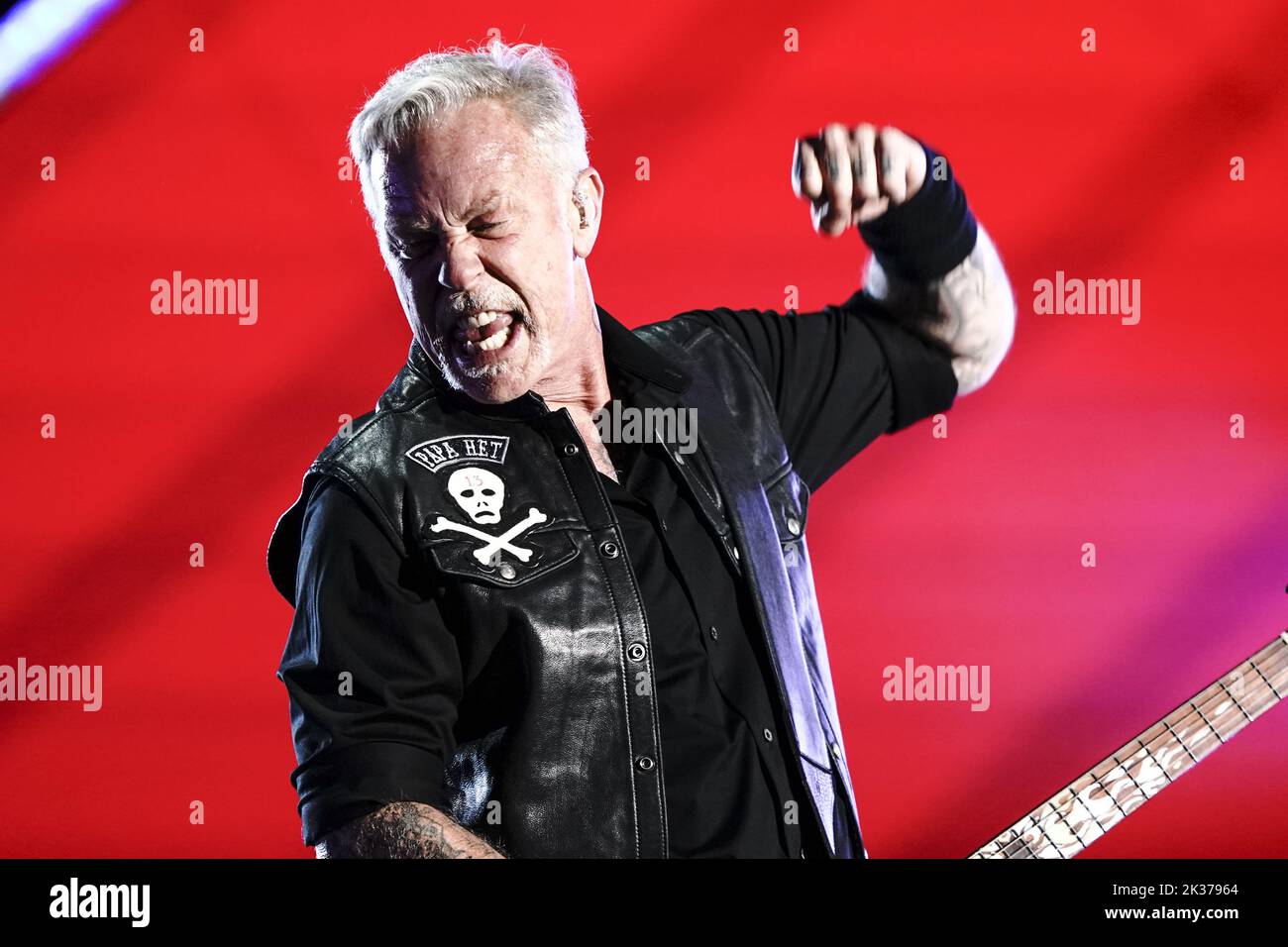 James Hetfield de Metallica se presenta en el Global Citizen Festival en Central Park en la ciudad de Nueva York el sábado, 24 de septiembre de 2022. Global Citizen Live es un evento global de 24 horas para unir al mundo, defender el planeta y derrotar la pobreza. Foto de Lev Radin/UPI Foto de stock