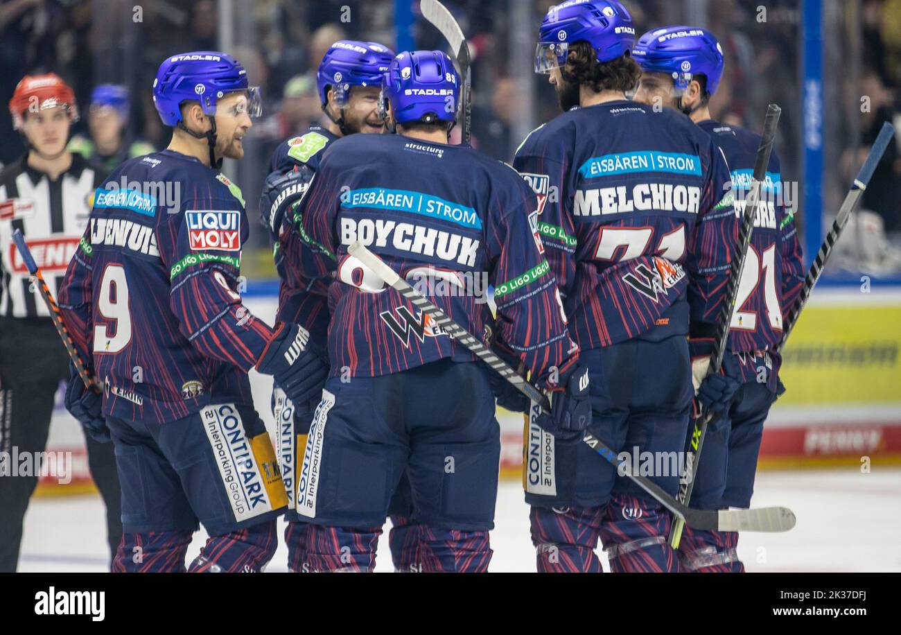 25 de septiembre de 2022, Berlín Hockey sobre hielo DEL, Eisbären