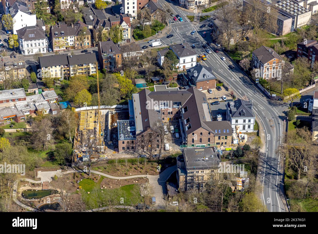 Vista aérea, sitio de construcción de lofts en el antiguo emplazamiento de Scharfen, así como Scharfen Villa y Gustav Lohmann Villa, Witten, área de Ruhr, Rhin del Norte Foto de stock