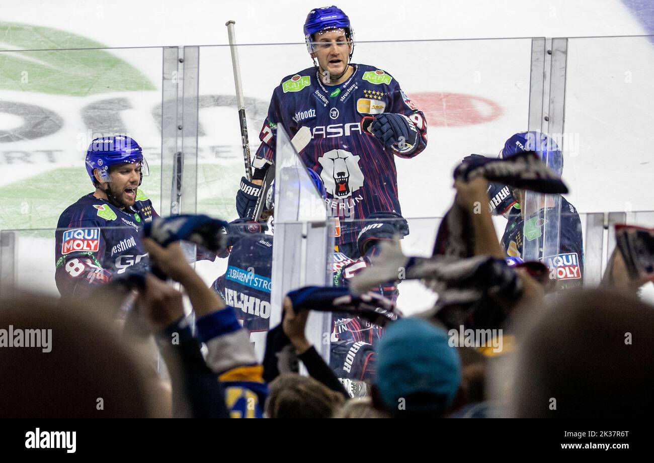25 de septiembre de 2022, Berlín Hockey sobre hielo DEL, Eisbären