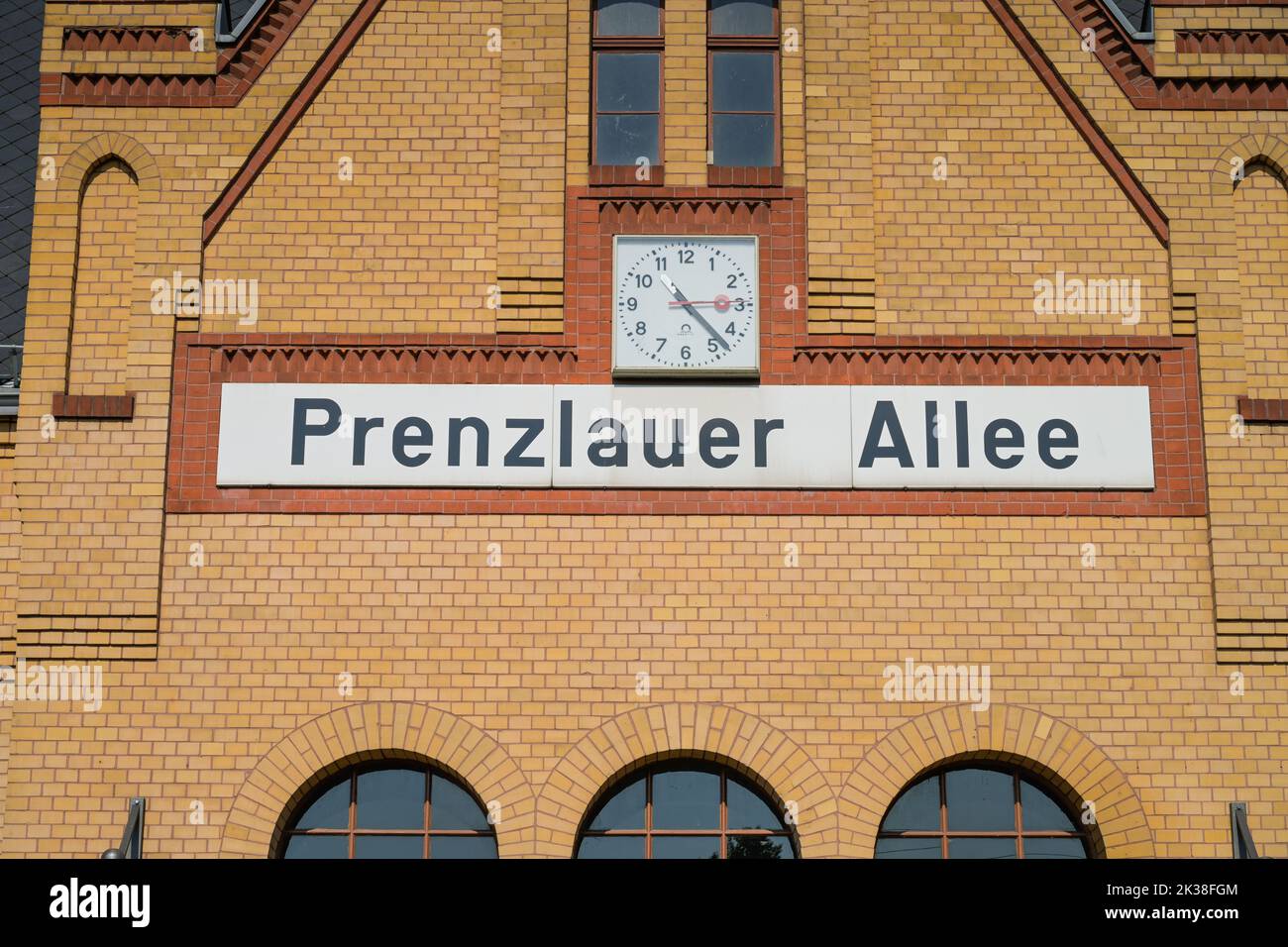 S-Bahnhof, Prenzlauer Allee, Pankow, Prenzlauer Berg, Berlin, Deutschland Foto de stock