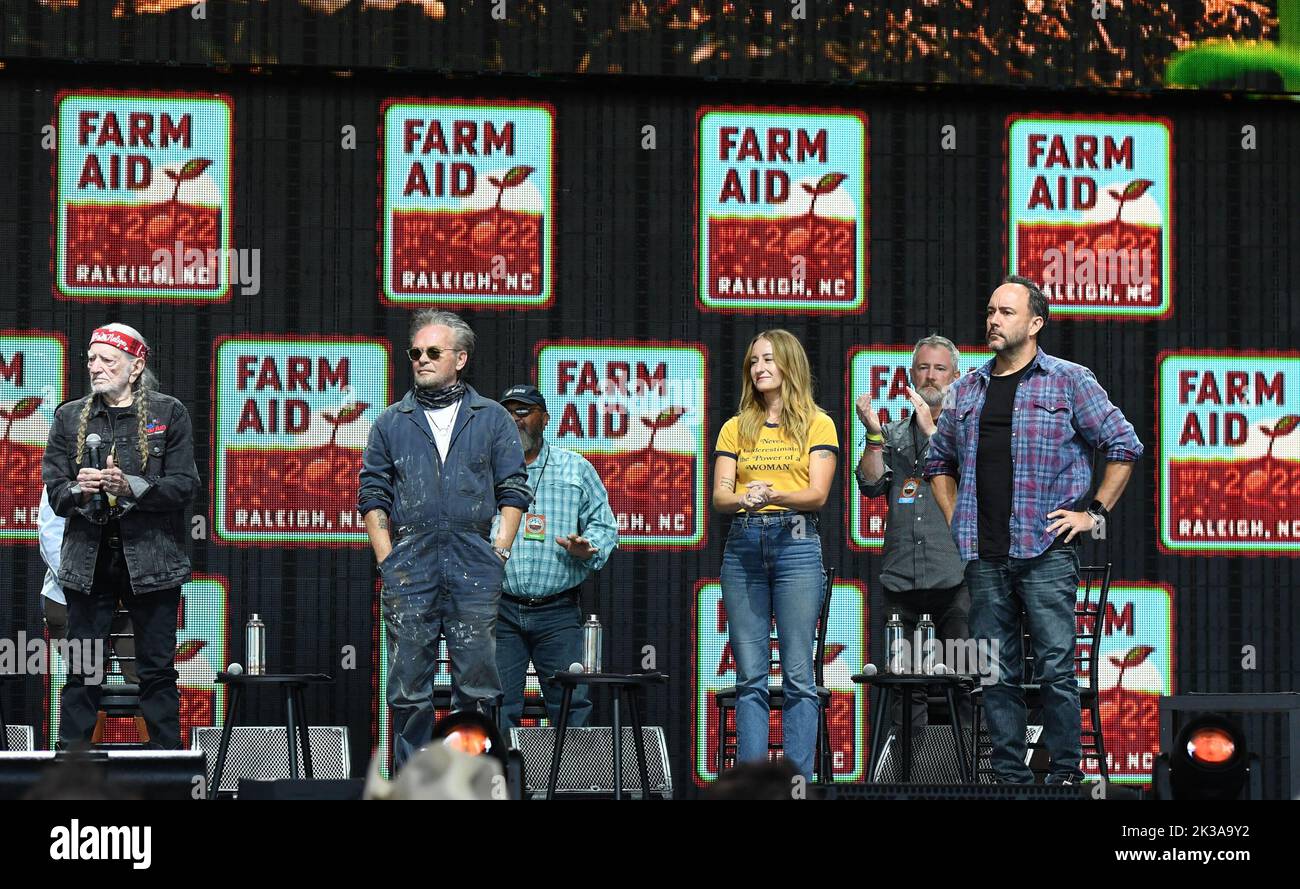 24 de septiembre de 2022, Raleigh, Carolina del Norte, EE.UU.: La junta directiva de Farm Aid 2022 en Coastal Credit Union Music Park en Raleigh, Carolina del Norte el 24 de septiembre de 2022. (Imagen de crédito: © Jeff Moore/ZUMA Press Wire) Foto de stock