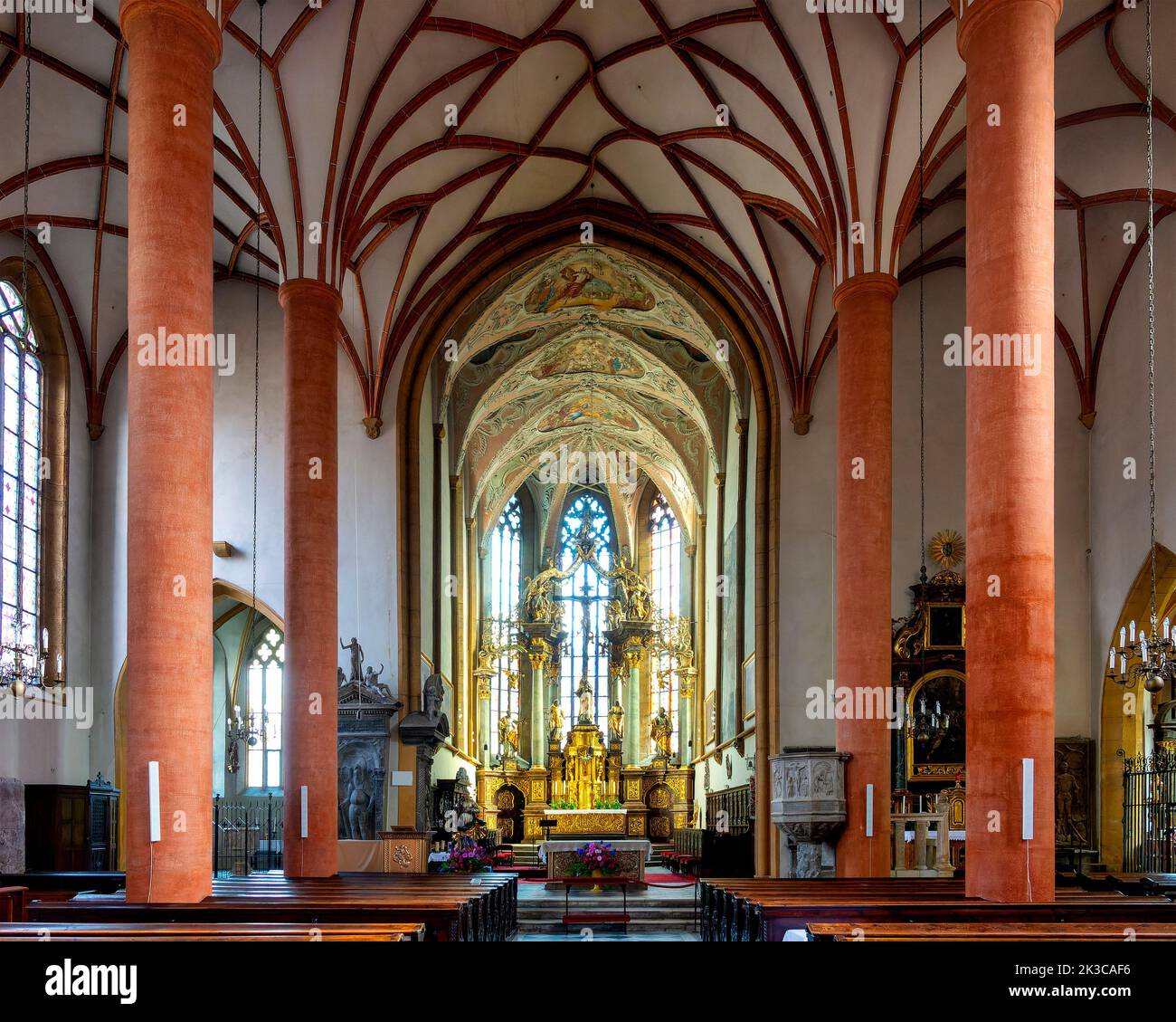 Nave central del Jakobskirche, Villach, Austria, Foto de stock