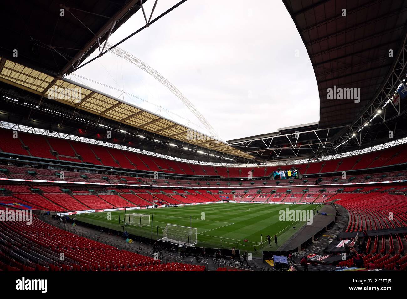 Vista general del interior del estadio antes del partido de la Liga de las Naciones de la UEFA en el estadio de Wembley, Londres. Fecha de la foto: Lunes 26 de septiembre de 2022. Foto de stock