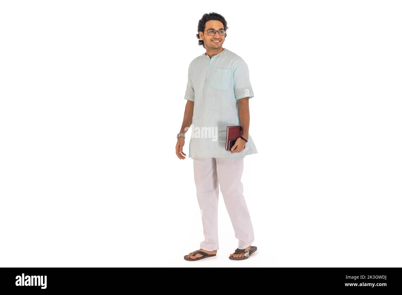 Retrato de un hombre bengalí sobre fondo blanco Foto de stock