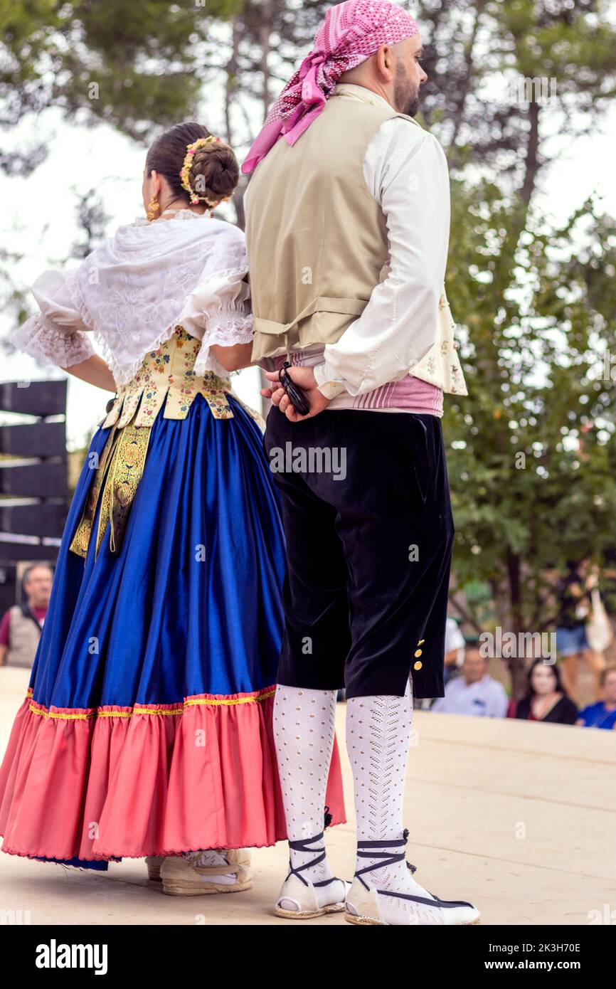 Traje medieval feminino improvisado 2025
