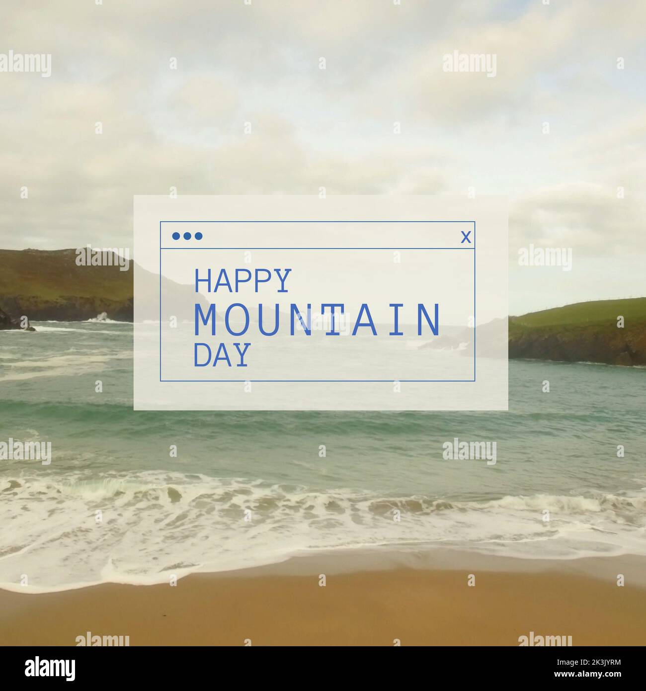 Imagen de un día feliz de montaña sobre un paisaje con mar y montañas Foto de stock