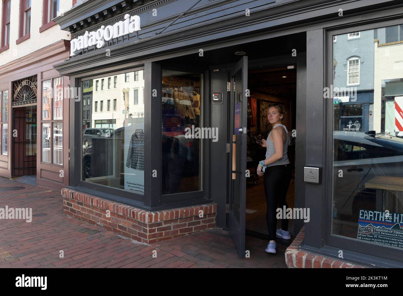 Fotos de Patagonia Outdoor Gear Store, hoy el 26 de septiembre de 2022 a las 3104 M St