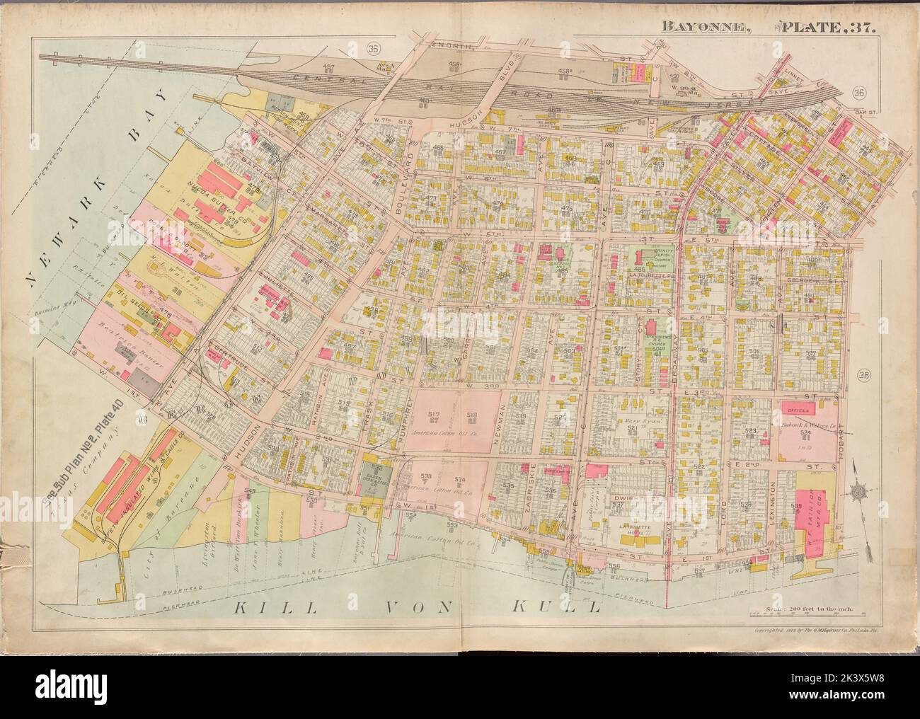 Placa no 37 mapa delimitado por fotografías e imágenes de alta