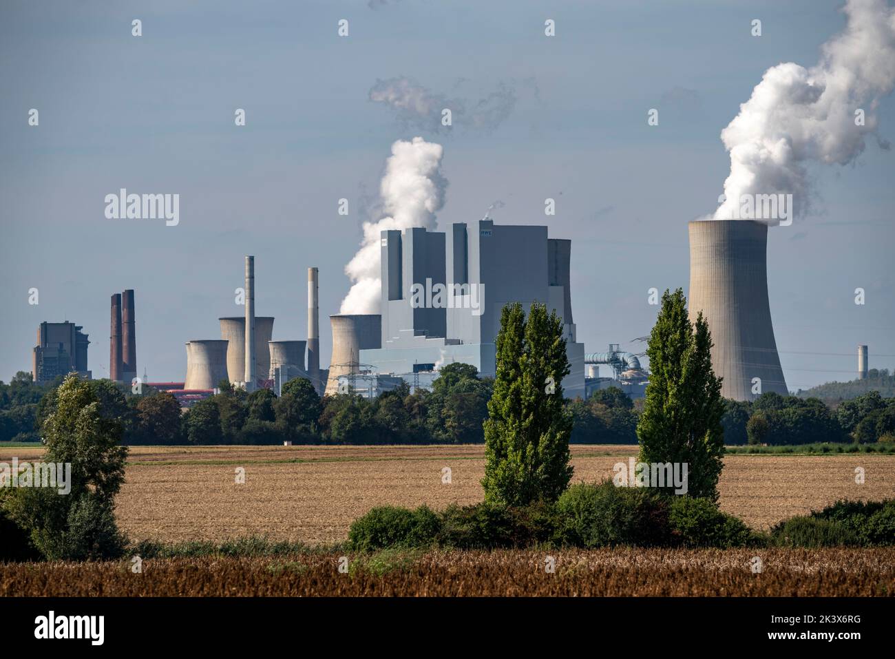 La central eléctrica de Neurath lignito de RWE, cerca de Grevenbroich, la central eléctrica de carbón más grande de Alemania, la segunda más grande de Europa, Unit F-G, NRW, Alemania Foto de stock