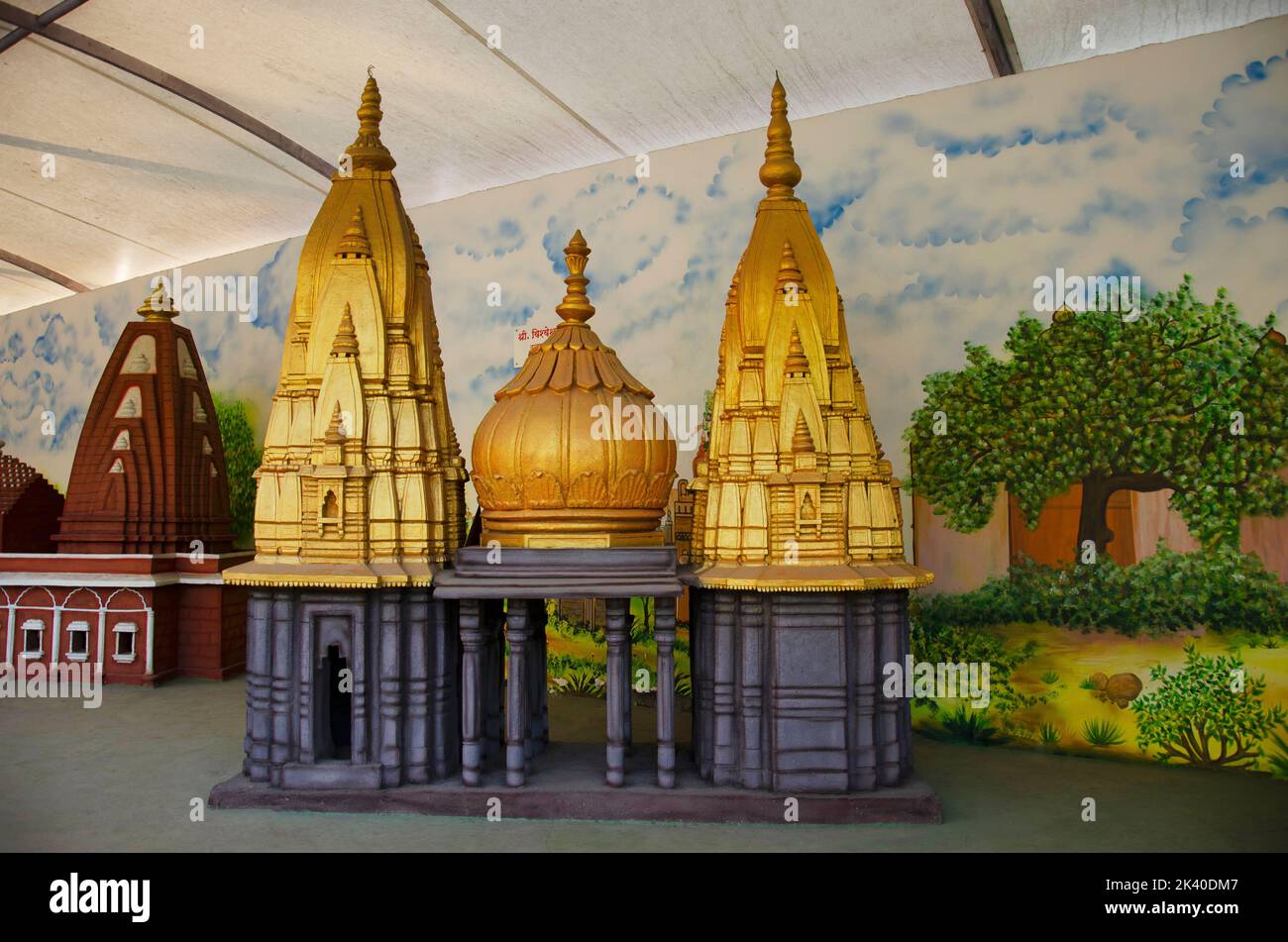 Réplica de Kashi Vishwanath Jyotirlinga en Varanasi, Uttar Pradesh Una