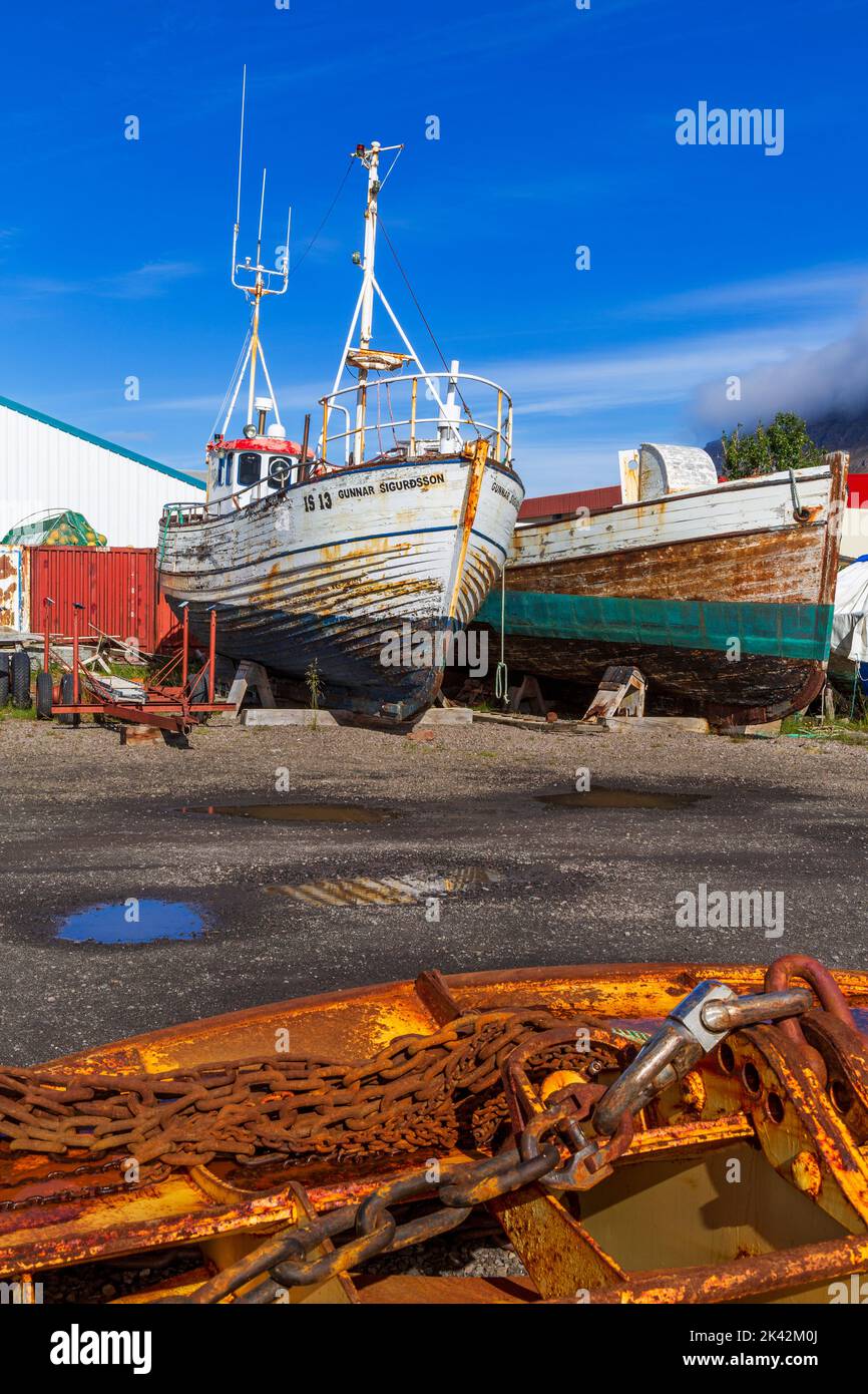 Barcos de pesca en Isafjordur, Islandia, Europa Foto de stock