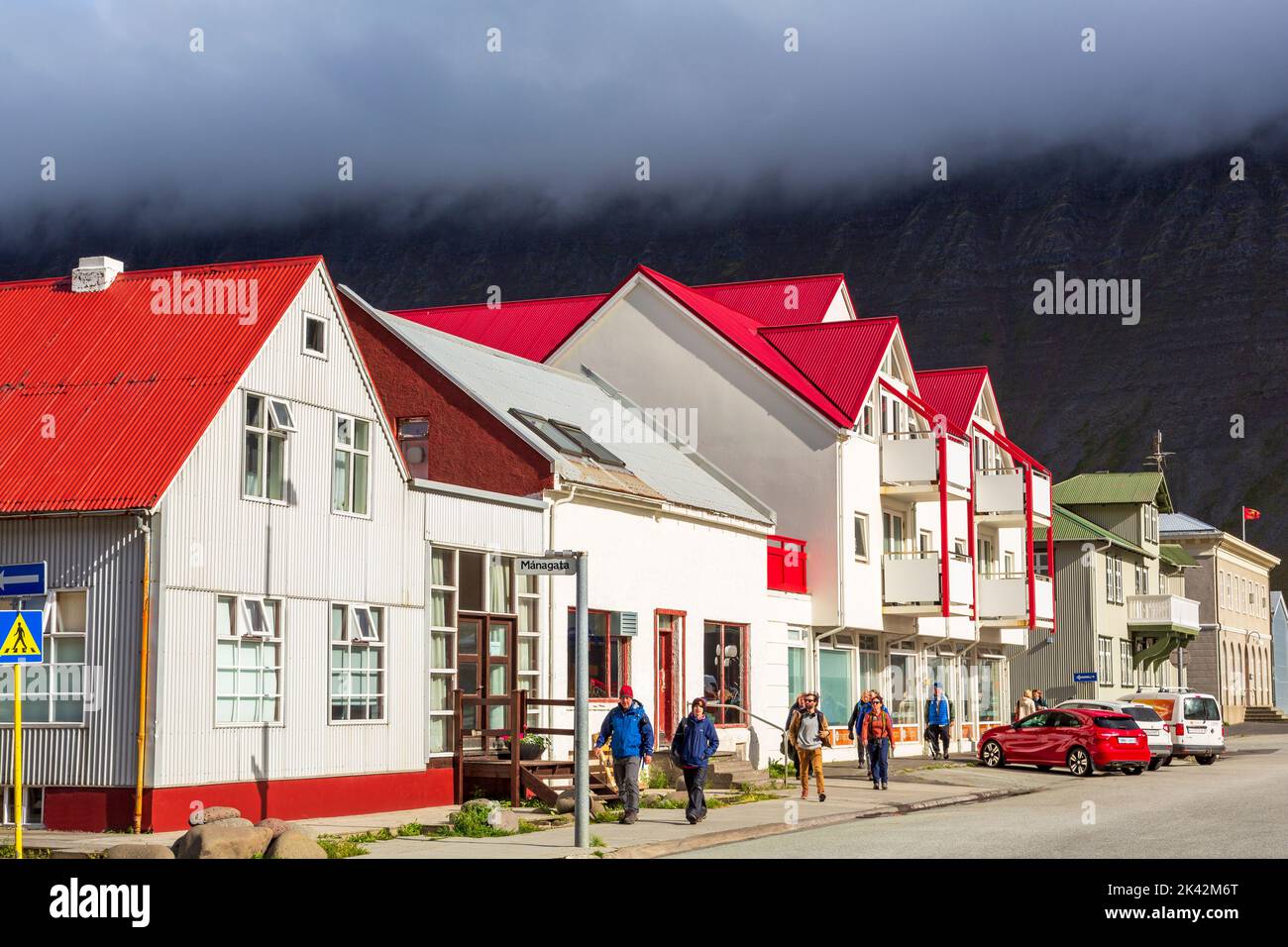 Hafnar Street, Isafjordur, Islandia, Europa Foto de stock