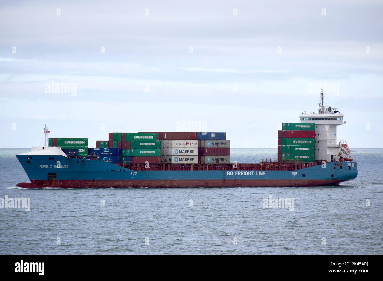 nordic hamburg container ship entrega de contenedores a irlanda del norte belfast lough Foto de stock
