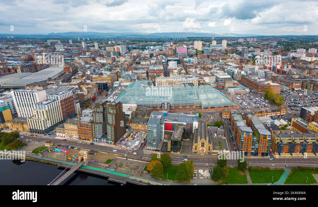 Vista aérea del horizonte urbano del centro de Glasgow, Escocia, Reino Unido Foto de stock