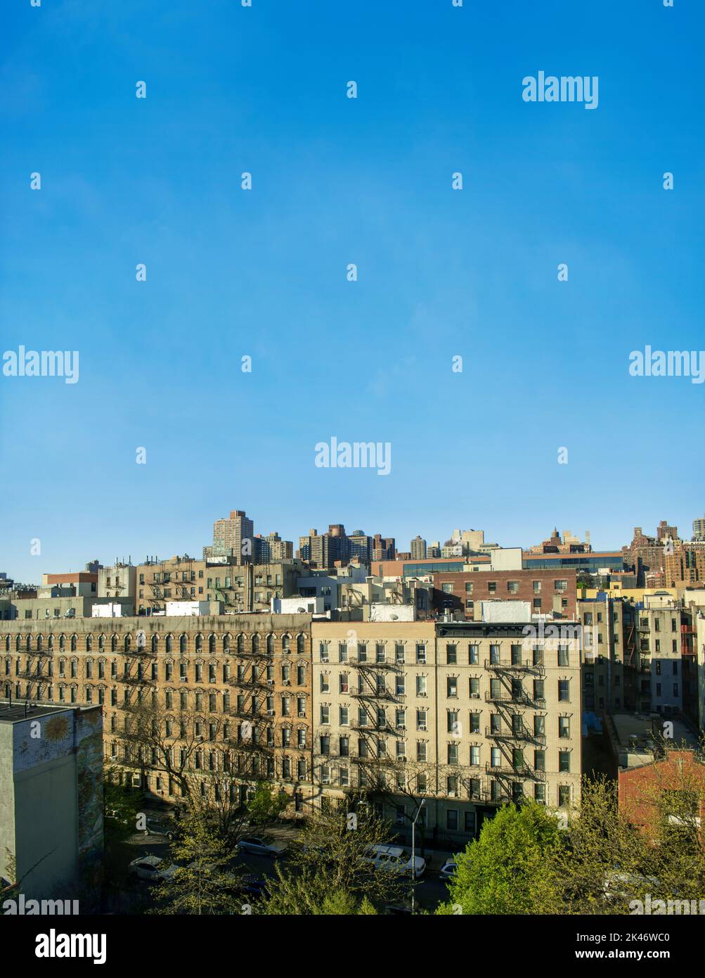 parte superior este de los edificios de la ciudad de harlem de nueva york Foto de stock