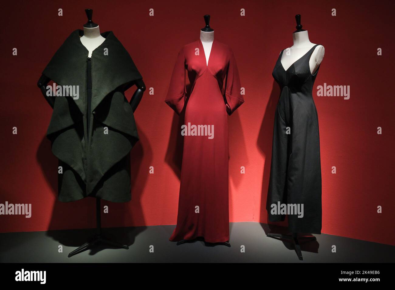 Vestidos fotografías e imágenes de alta resolución Alamy